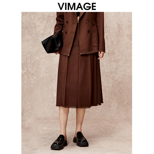 VIMAGE纬漫纪设计感高腰a摆百搭显瘦压褶半身裙冬季新款V2206812 商品图0