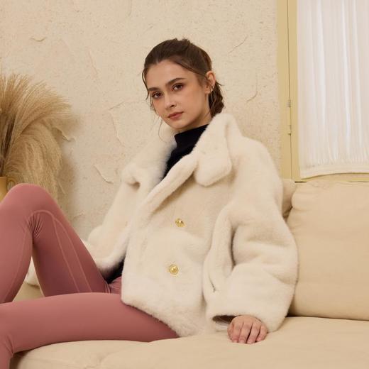 2024秋冬新款保暖时尚外套——妍柳 商品图3