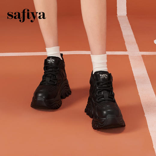 Safiya/索菲娅2024冬潮酷加绒保暖厚底高帮轻便百搭运动老爹鞋SF44112053 商品图1
