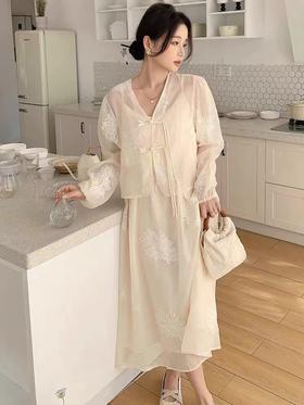 中秋大力度清仓~（不支持退）（套装）25081新中式国风高级感法式复古吊带裙子套装-喜出