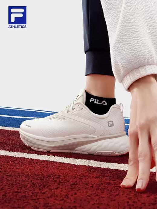 3件4折【自营】FILA/斐乐  女鞋 SPD CHEETAH路跑鞋2024春新款猎豹跑步鞋 A12W411113FSW 商品图1