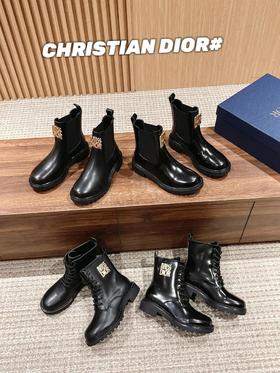 迪奥新款机车马丁靴切尔西短靴五金扣搭配（HC）