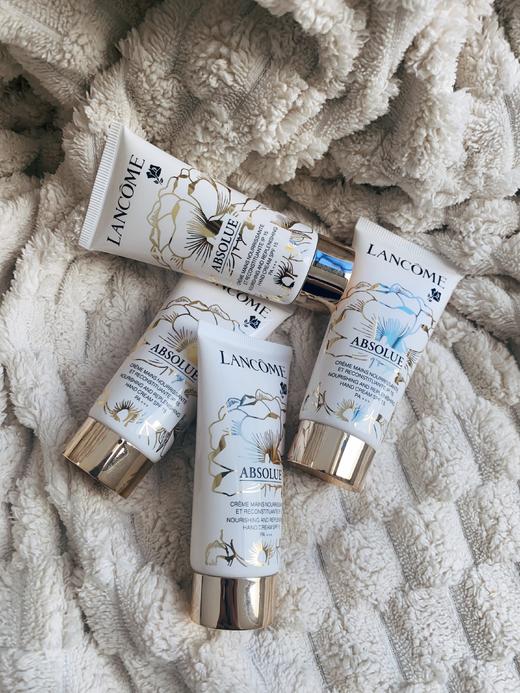 [小滋心选]【活动价￥99.9】兰蔻菁纯护手霜30ml*4+化妆包 商品图6