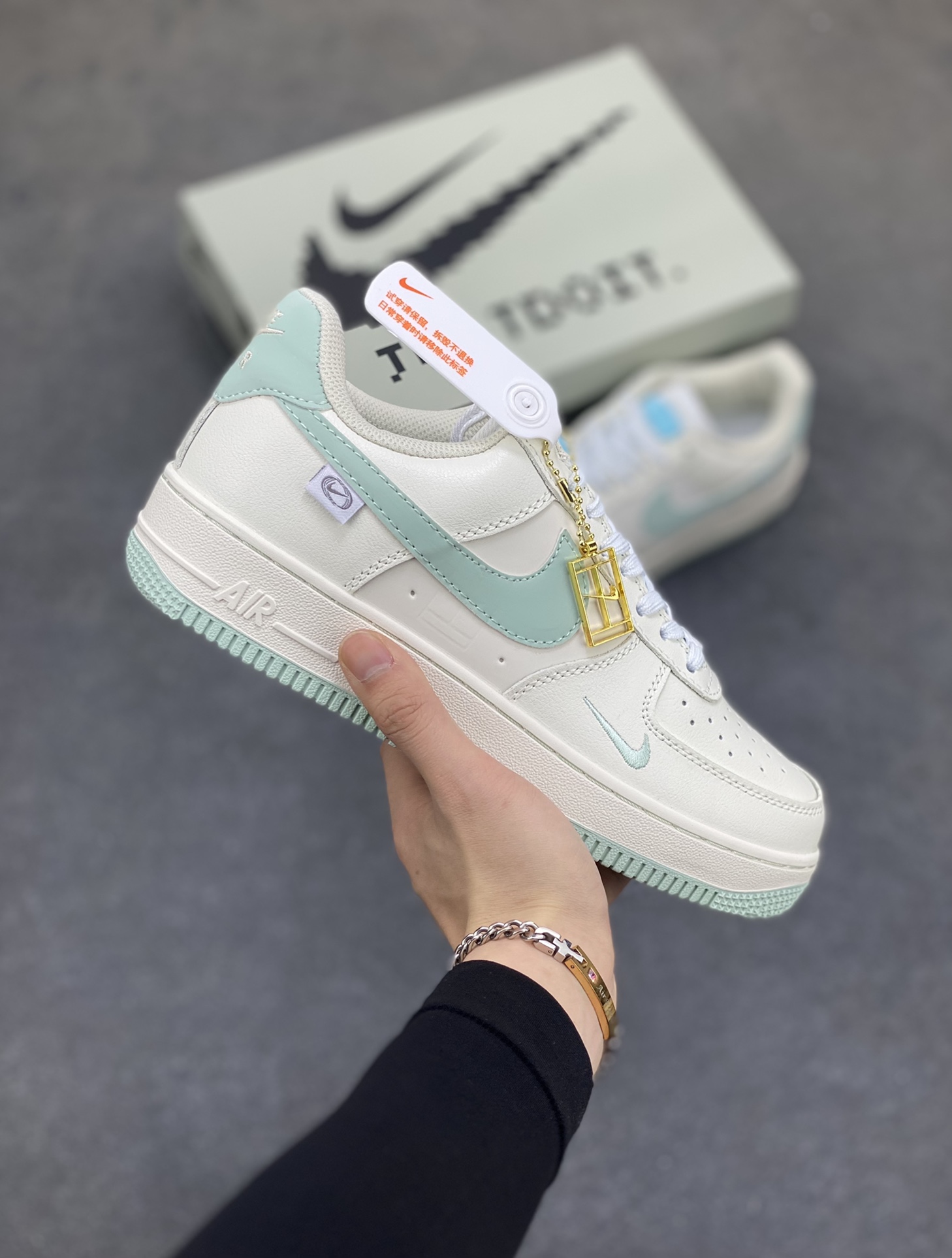 耐克空军板鞋其他热销款合集十一  情人节