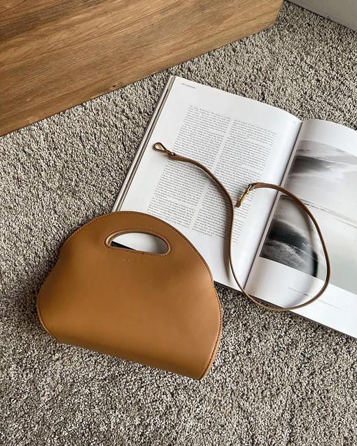 现货 THS 9.15-无 之家  早秋光面牛皮革种子水桶包 单肩斜挎包 2色 CQ1361 商品图4