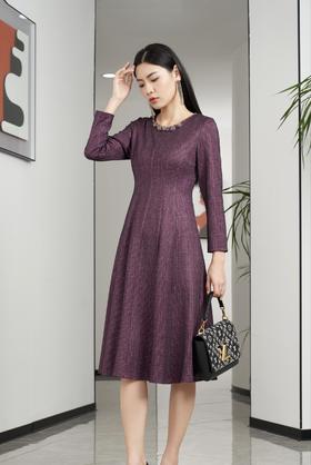 齐紫色连衣裙HJ3S97