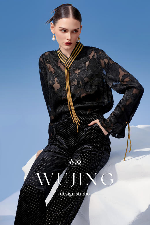 4202090 古潼怀金 高级雪纺立体花烧花工艺料上衣 雾境 商品图0