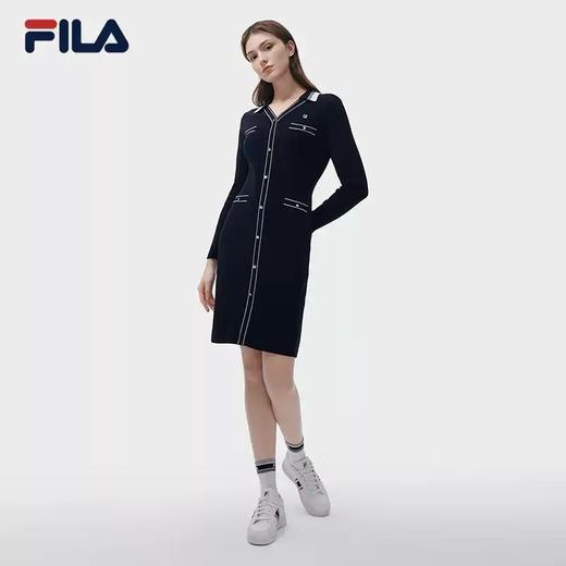 3件4折【自营】FILA/斐乐  斐乐女子编织连衣裙2023春V领时尚优雅休闲通勤长裙 F11W311308FNV 商品图3