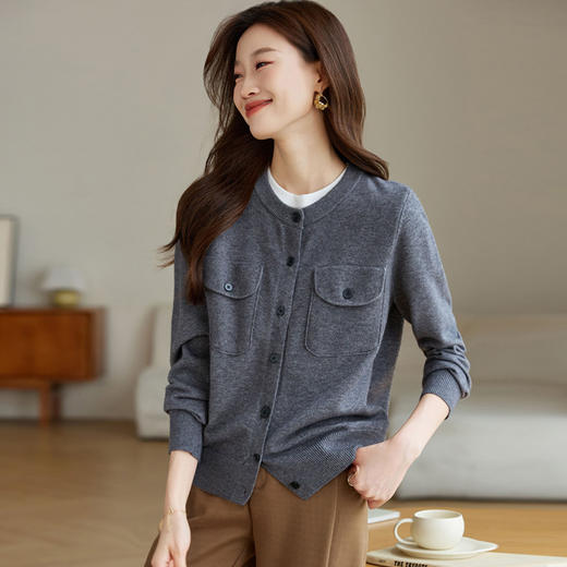 CC-J878灰色短款 羊毛针织开衫女2024春秋新款慵懒风短款小香风毛衣外套 商品图0