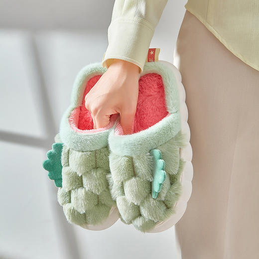【享受云端的安心舒适】冬季可爱毛绒棉拖鞋卡通室内外穿居家居情侣款保暖舒适加绒月子鞋 商品图1