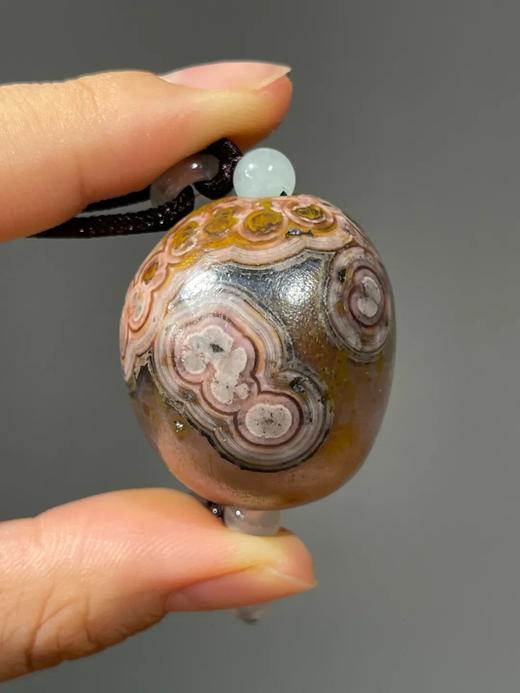 缠丝瑪瑙椭圆大珠吊坠项链，顺丰包邮 商品图0