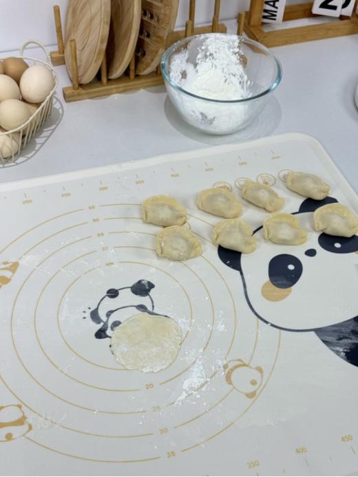 🥳🥳【双枪熊猫食品级硅胶揉面套装】🙅烘培达人都在用的揉面垫！🌟下单就送擀面杖、油刷、刮面刀、收纳袋 💦 商品图1