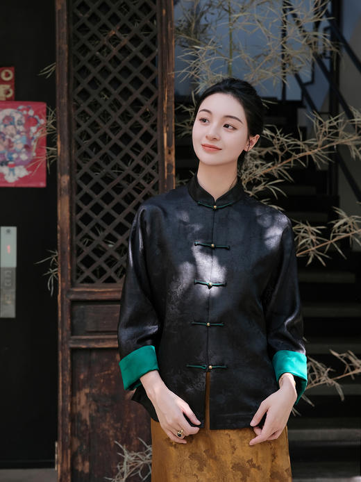 盛唐牡丹| 重缎香云纱提花纹外套 商品图3