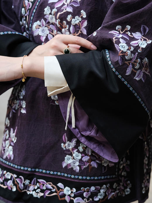 盛唐牡丹| 高货-大宋玉兰重工刺绣中式太太服-紫黑 商品图3