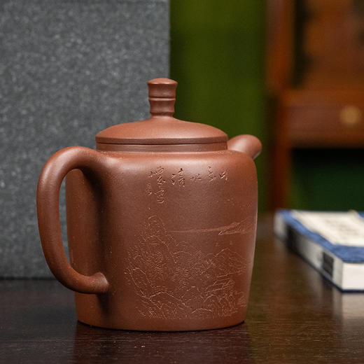 《春晖壶》 吴永明  省陶瓷艺术大师，高级工艺美术师、实力派中青年紫砂艺术家、陶刻家 商品图2