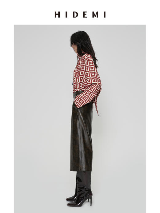 HIDEMI 甄选复古水洗擦色感环保蛋白皮H型极简半身裙皮裙 商品图7