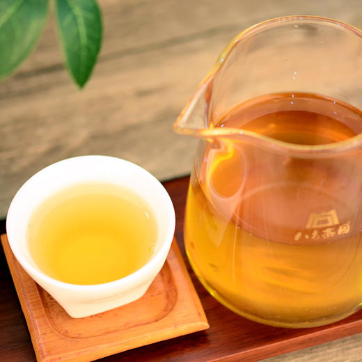 2020年 岭秀八方普洱生茶   357克 商品图3