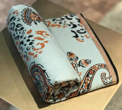 优品堂【如影相随】拉绒披肩围巾两用 商品图2