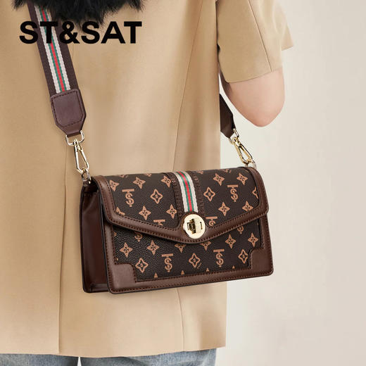 星期六质感斜跨复古老花小方包SSC521A04U 商品图0