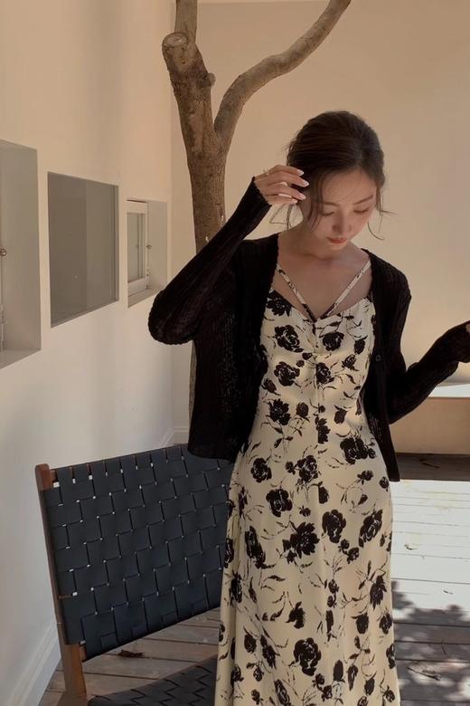 SIA SAYLOR 艺术花朵印花吊带连衣裙 18827 商品图2