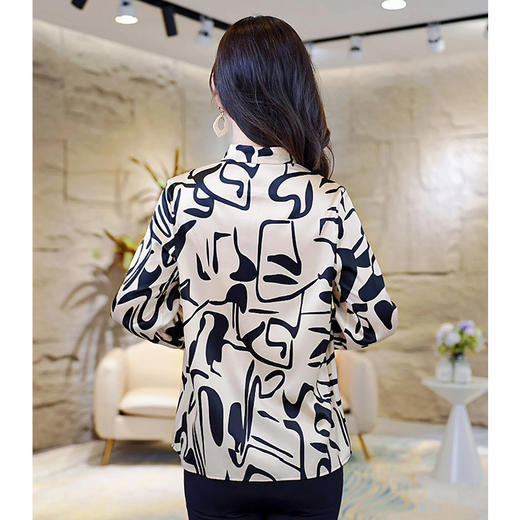 LS-AS0321丝绸真丝衬衫女2024秋装新款韩版修身长袖桑蚕丝V领小衫上衣 商品图1