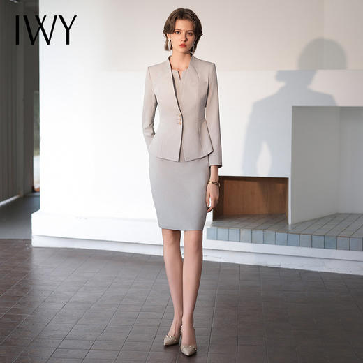 IWY/西装外套女气质小个子浅色职业内搭连衣裙两件套总裁范经C2065+Q1206 商品图4