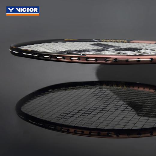 胜利威克多 羽球拍 突击F隼 黑金隼 黑色 专业级 商品图1