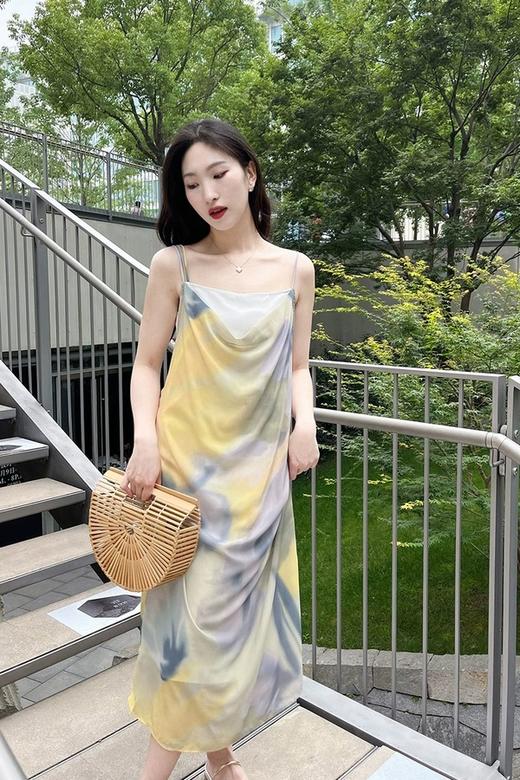 SIA SAYLOR 自然晕染设计感吊带连衣裙 18615 商品图5