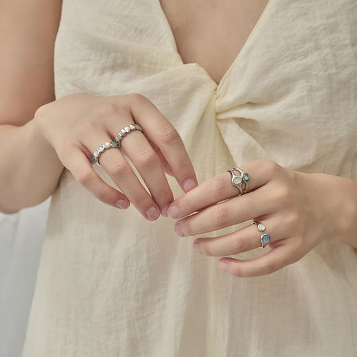 ARSIS｜曦海系列 波光月影单层戒 商品图2