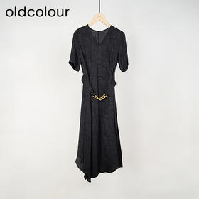 oldcolour夏款黑色气质时尚通勤收腰V领长款短袖连衣裙O23101325