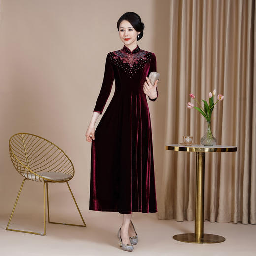 HYX-24-7856网纱新款大摆裙改良丝绒旗袍裙大码喜妈妈婚宴礼服长款喜婆婆新款 商品图1