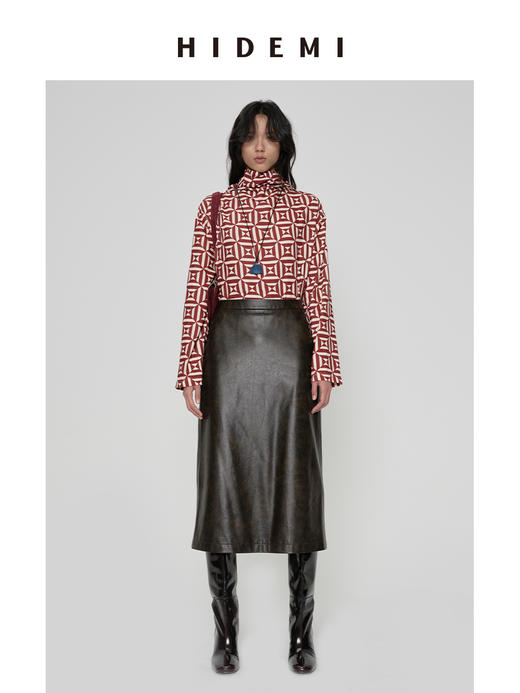 HIDEMI 甄选复古水洗擦色感环保蛋白皮H型极简半身裙皮裙 商品图5