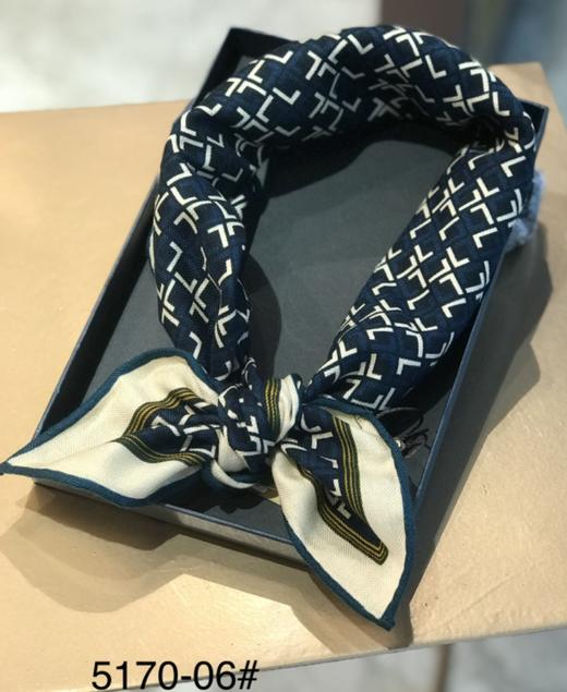 优品堂【奢迷】70*70真丝羊毛方巾 商品图5