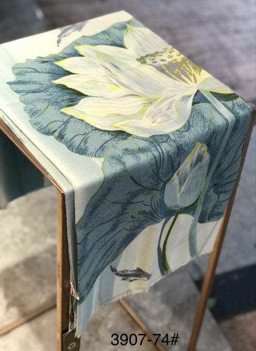 优品堂【花好月圆】羊毛披肩围巾两用长巾 商品图5
