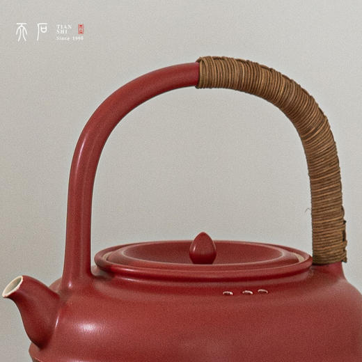 问鼎天石系列胭脂红腰线提梁壶（缺货） 商品图4