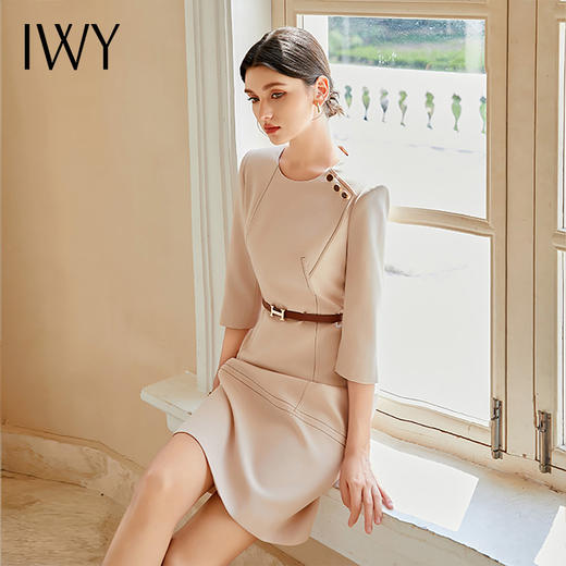 IWY/简单大方连衣裙女气质七分袖收腰西装裙高级感圆领ol通勤职业装Q1178 商品图1