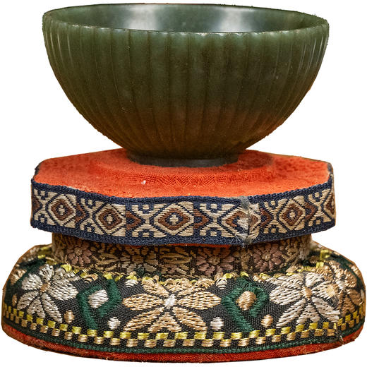 清 碧玉菊瓣纹杯 商品图5