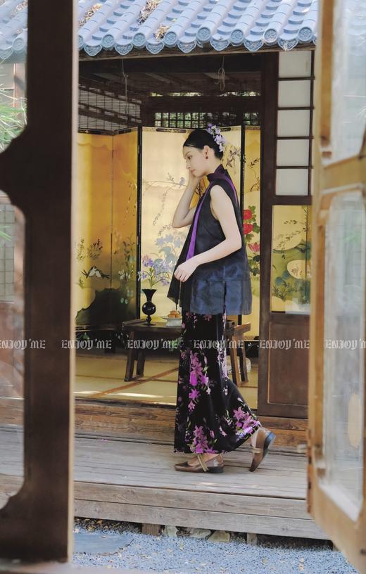 【门店同款】ENJOY秋季云敛-花艺丝绒半裙 159211432 商品图4