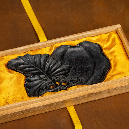 清 紫檀一木整挖瓜瓞绵绵笔舔 商品图4