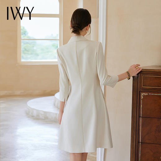 IWY/米色连衣裙女轻奢高级感百褶裙主持人演讲职业装七分袖Q1174 商品图3