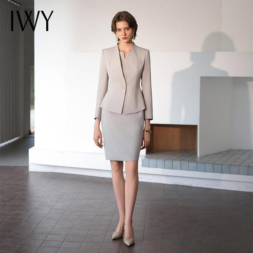 IWY/西装外套女气质小个子浅色职业内搭连衣裙两件套总裁范经C2065+Q1206 商品图0
