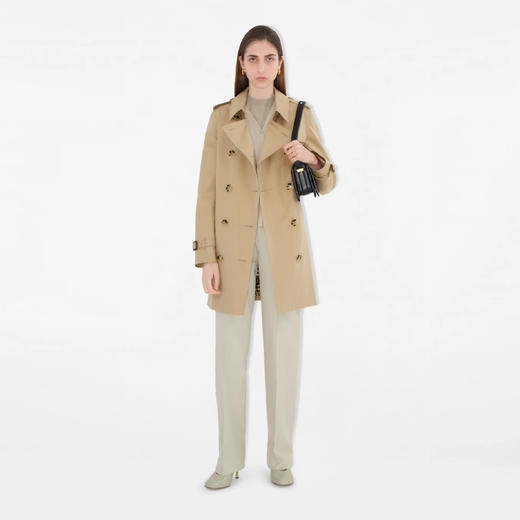 【二】BURBERRY 巴宝莉 女士肯辛顿版型 – 短款 Heritage Trench 束腰风衣 卡其色 8079417 A1366 商品图1