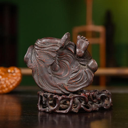 清 竹雕刘海戏金蟾摆件（红木座） 商品图3