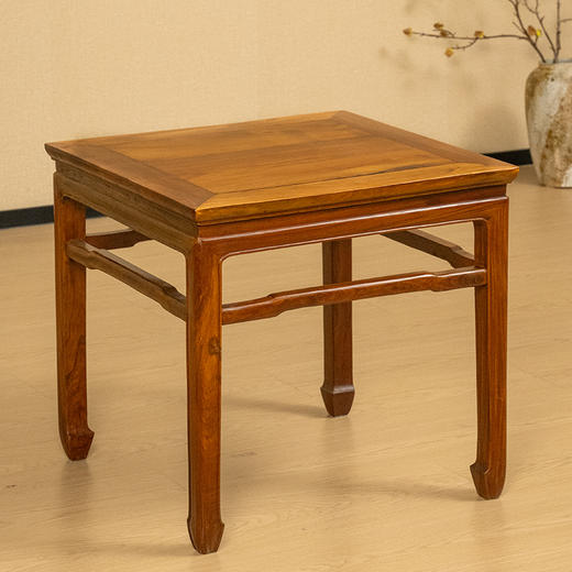 二十世纪 黄花梨束腰罗锅枨马蹄腿方凳 商品图1