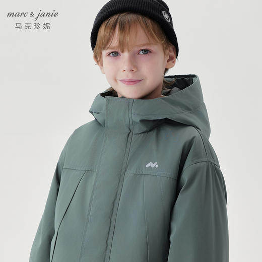 马克珍妮男女童城市户外防风连帽外套儿童轻潮夹克秋装新款241233 商品图4