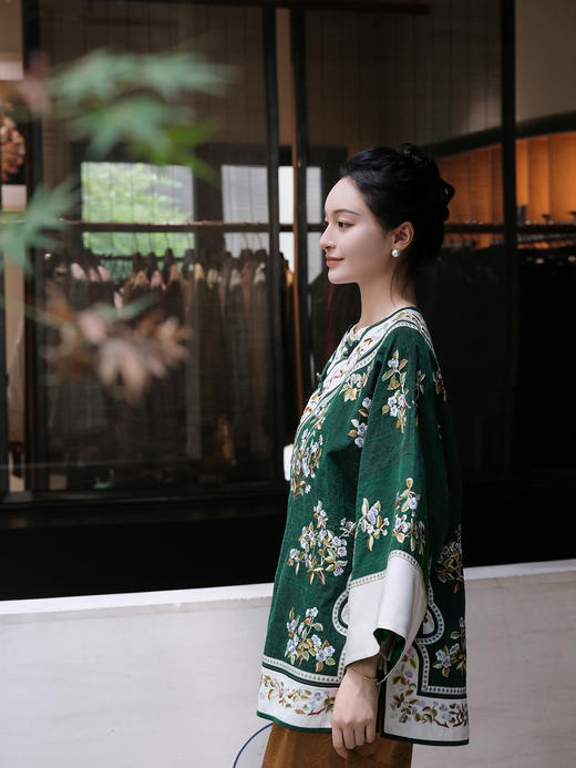 盛唐牡丹| 高货-大宋玉兰重工刺绣中式太太服-绿色 商品图4