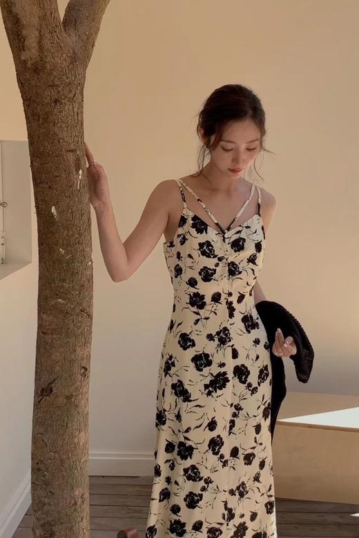 SIA SAYLOR 艺术花朵印花吊带连衣裙 18827 商品图4