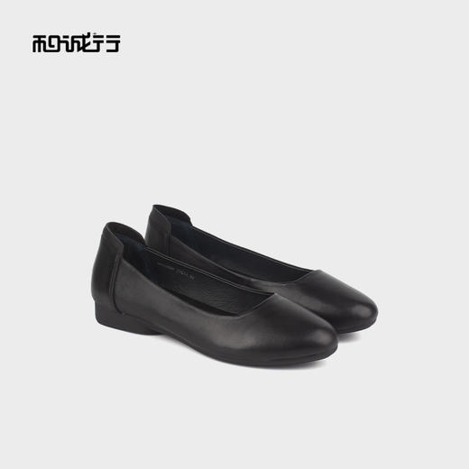 和诚行 2024秋冬新款休闲百搭女鞋一脚蹬舒适羊皮低跟单鞋0010839 商品图4