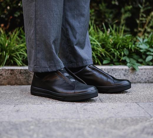 【隆丰起程--雪地靴专场】起程-高端品质男士休闲板鞋【SW4S144XM】 商品图3