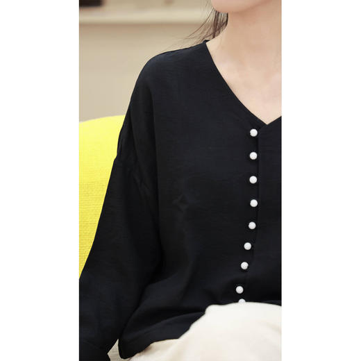 【抖音专属】V领小衫（23708189-澜夜） 商品图3